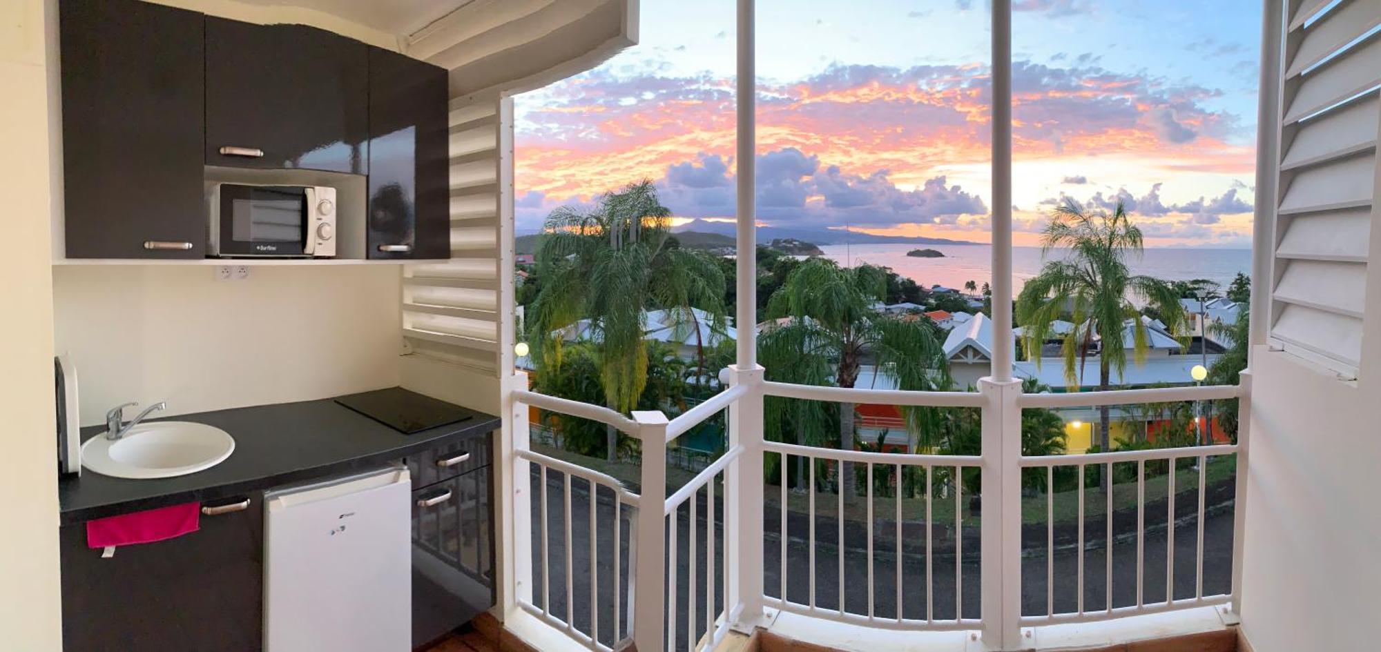 Apartmán La Fraiche Rose La Trinité Exteriér fotografie